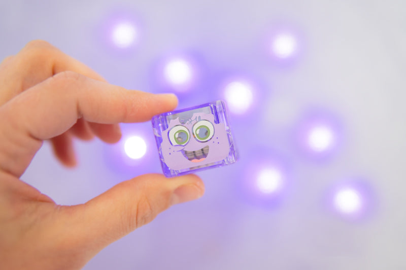 Cubes lumineux violets Lila - GLO PALS GPLILACUB 850016823106
