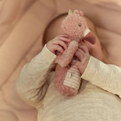 Hochet peluche flamant rose- safari friends - LITTLE DUTCH