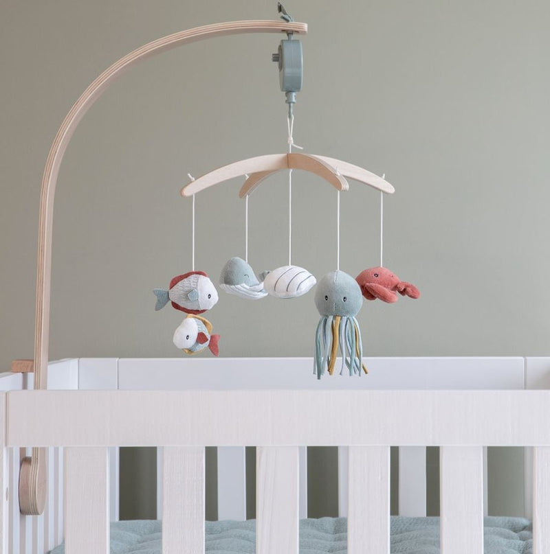 Mobile musical en bois Ocean Mint - LITTLE DUTCH LD4844