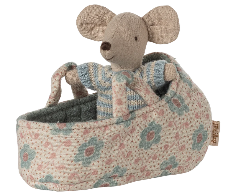 Bébé souris dans son couffin Bleu - MAILEG 17-5003-00 5707304147763