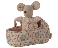 Bébé souris dans son couffin Rose - MAILEG 17-5004-00 5707304147770