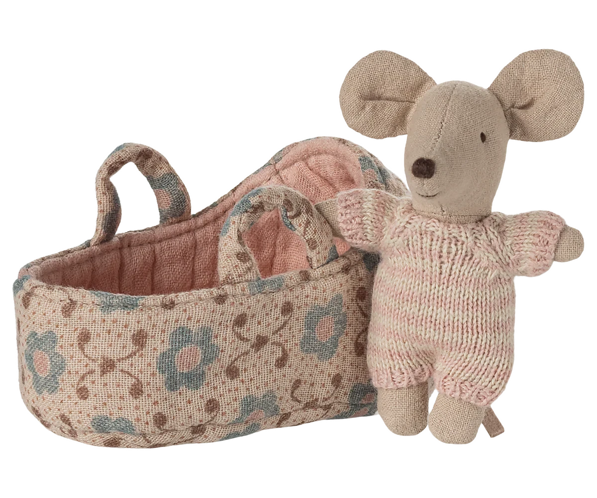 Bébé souris dans son couffin Rose - MAILEG 17-5004-00 5707304147770