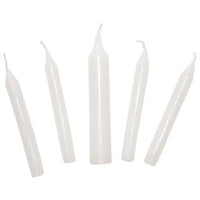 Bougies d’anniversaire goki sur couronne en bois