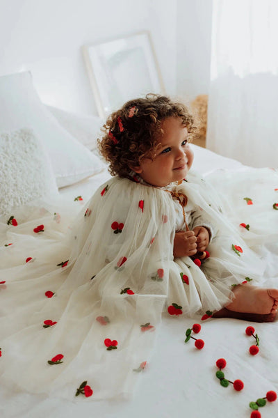Cape en tulle cerises- Luciole et petit pois CA_06