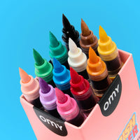 Feutres acryliques Brush Power 12 couleurs d’Omy – détail de la pointe pinceau