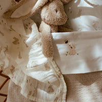 Grand lange en coton bio 120 x 120 cm Baby Bunny de Little Dutch – vue 2