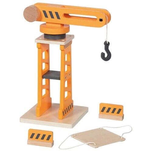 Enfant jouant avec la grue pivotante goki