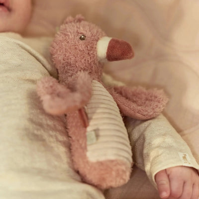 Hochet peluche flamant rose- safari friends - LITTLE DUTCH