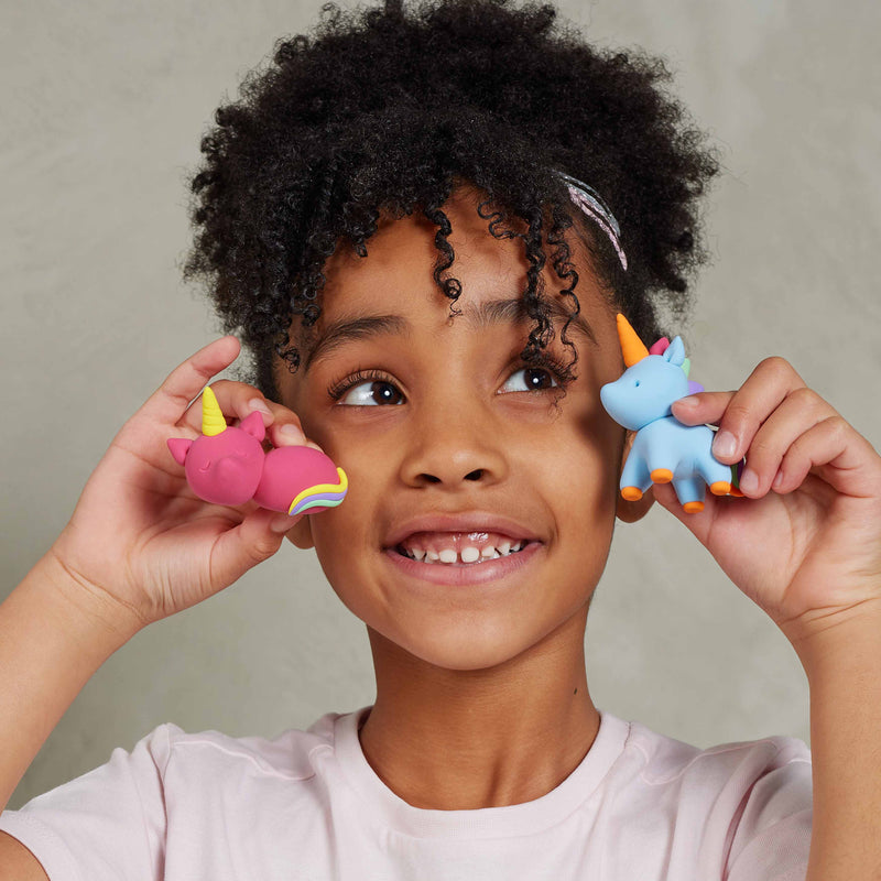 Kit pâte à modeler Claytopia Unicorn World de Tiger Tribe