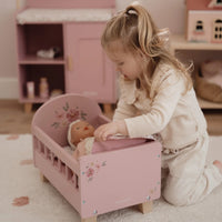 Lit de poupée en bois rose Soft Flowers de Little Dutch – vue 4