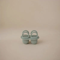 Moule à glaces enfant Mushie Cambridge Blue
