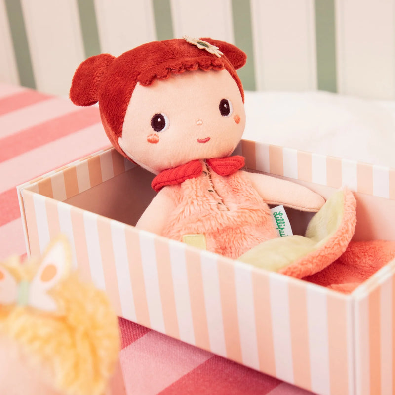 Petite poupée en tissu Jil 18 cm – Lilliputiens