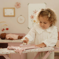 Planche à repasser en bois avec fer rose de Little Dutch – vue 3