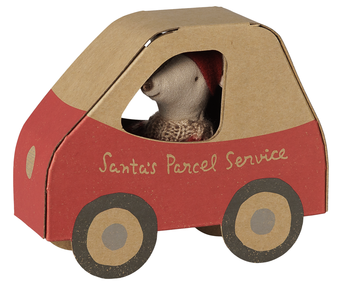 Souris de Noël petite sœur dans sa voiture de Maileg – vue 2