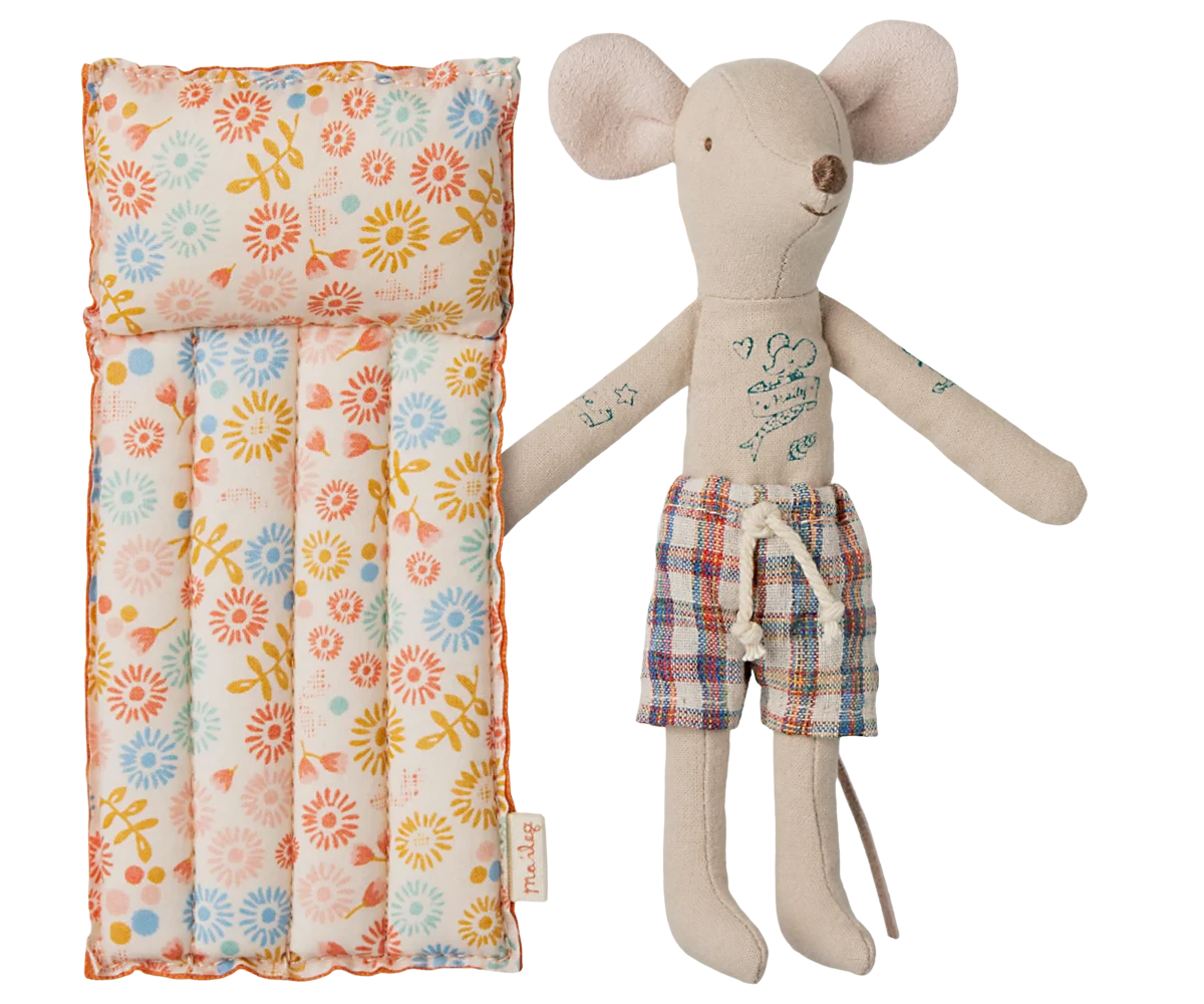 Souris de plage sur son matelas Papa Fleurs - MAILEG 17-5312-00 5707304144748