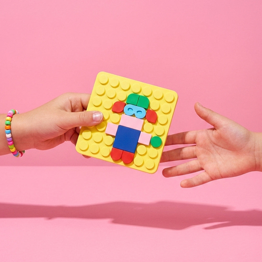 Jeu de mosaïques à clipser Silipop Pocket jaune – SuperPetit