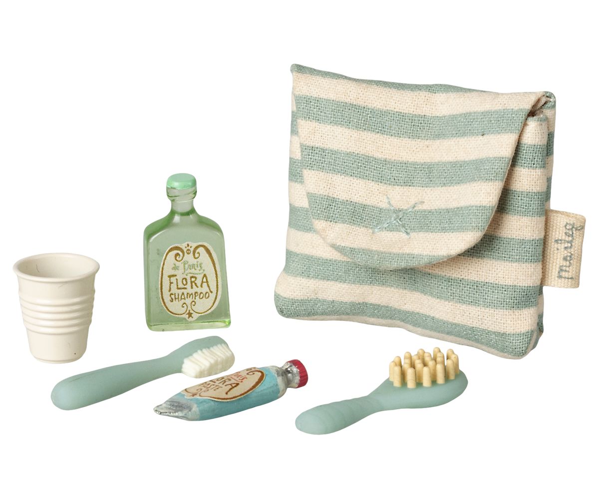 Trousse de toilette miniature Souris rayée bleue – Maileg
